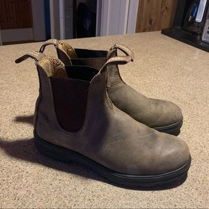 Classic Rustic Brown Blundstones